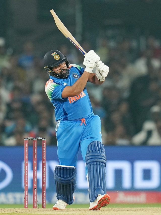 ICC ODI टूर्नामेंट में सबसे ज्यादा शतक ठोकने वाले टॉप 8 प्लेयर