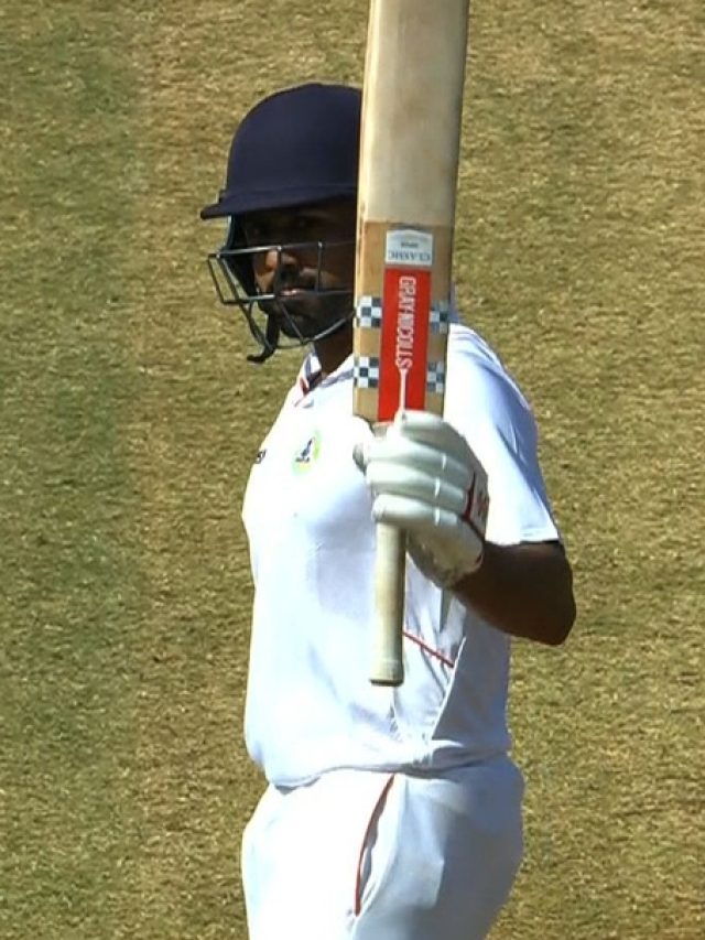 करुण नायर रह गए पीछे, रणजी ट्रॉफी में इस बल्लेबाज ने ठोका सबसे ज्यादा रन