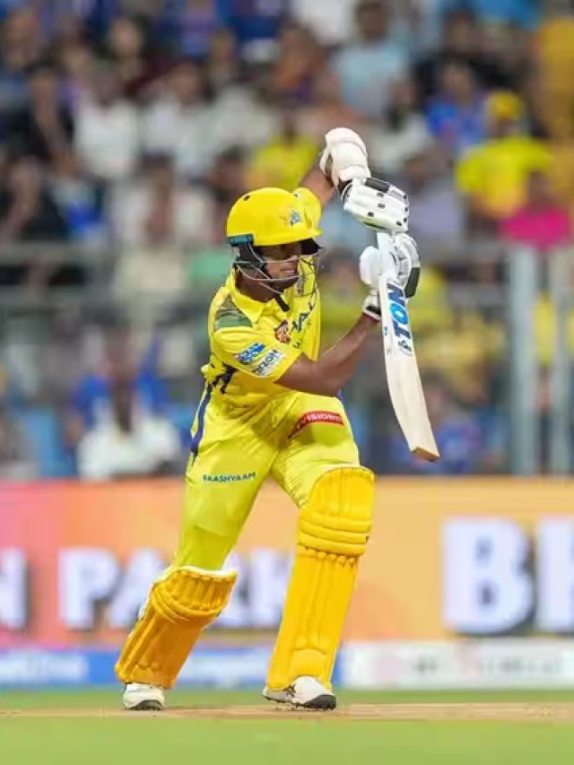 IPL में CSK की ओर से डेब्यू करने वाले 5 सबसे युवा खिलाड़ी
