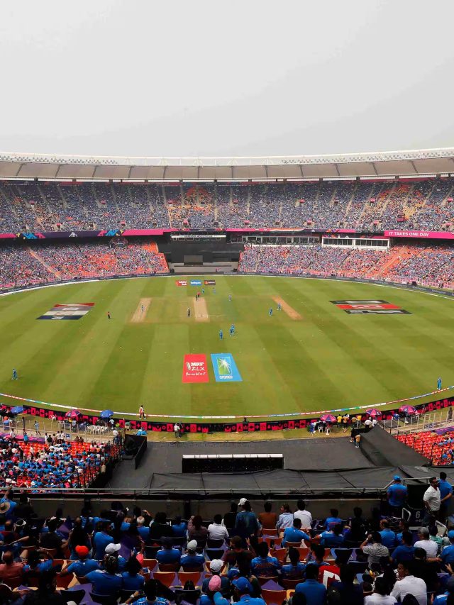 विश्व के 5 सबसे बड़े क्रिकेट स्टेडियम