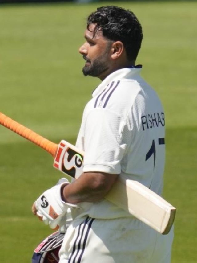 इंग्लैंड में टेस्ट में 1000+ रन बनाने वाले टॉप 5 भारतीय बल्लेबाज