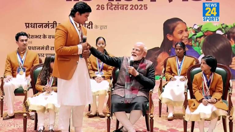 वैभव सूर्यवंशी ने PM नरेंद्र मोदी से की मुलाकात, सोशल मीडिया पर वायरल हुई तस्वीर